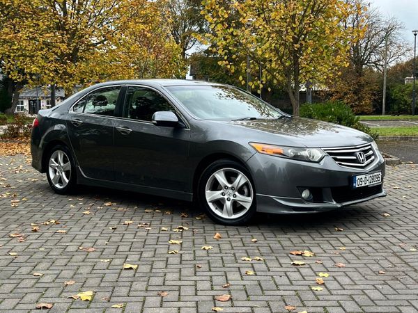 Honda Accord Saloon, Diesel, 2009, Silver