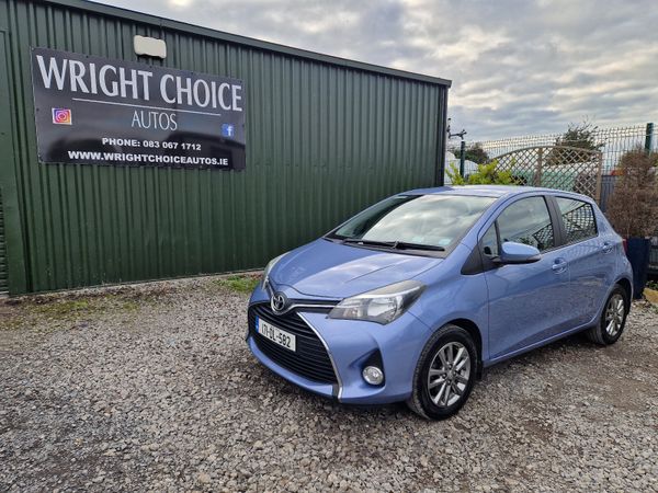 Toyota Yaris Hatchback, Petrol, 2017, Blue
