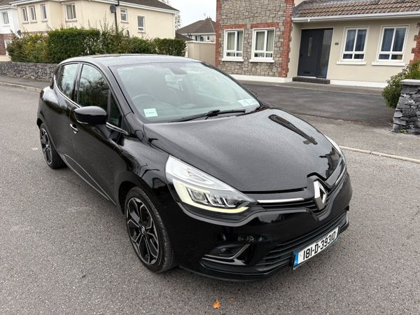 Renault Clio Hatchback, Petrol, 2018, Black