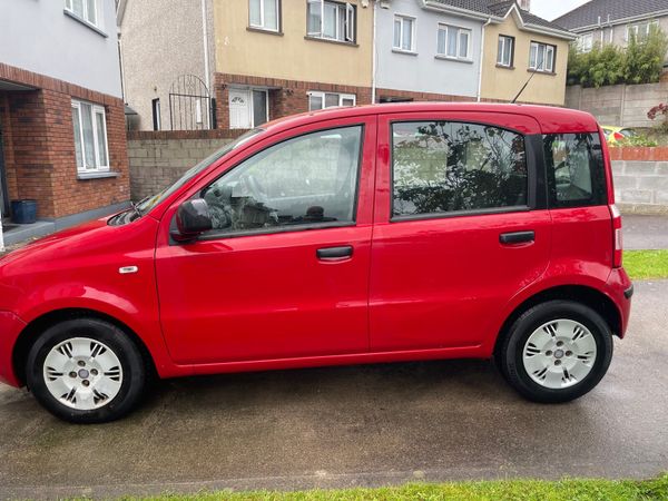 Fiat Panda Hatchback, Petrol, 2010, Red