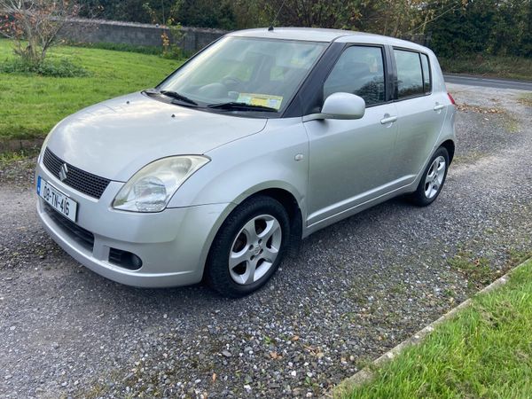 Suzuki Swift Hatchback, Petrol, 2008, Silver
