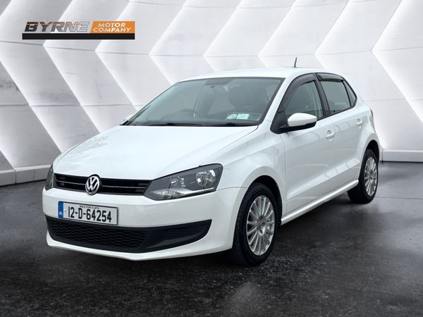 Volkswagen Polo Hatchback, Petrol, 2012, White