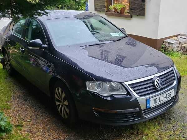 Volkswagen Passat Saloon, Diesel, 2010, Black