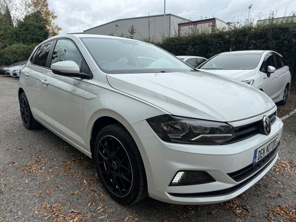 Volkswagen Polo Hatchback, Petrol, 2018, White