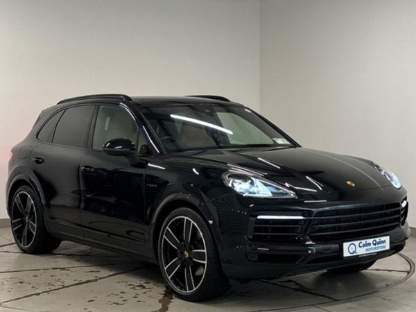 Porsche Cayenne SUV, Petrol Plug-in Hybrid, 2023, Black
