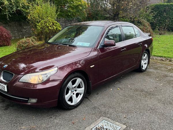 BMW 5-Series Saloon, Diesel, 2009, Red