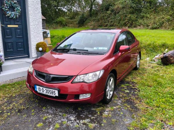 Honda Civic Saloon, Petrol, 2010, Red