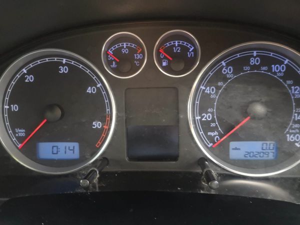 Volkswagen Passat Saloon, Diesel, 2004, Blue