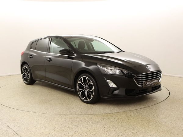Ford Focus Hatchback, Diesel, 2021, Black