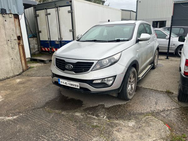 Kia Sportage SUV, Diesel, 2011, Silver