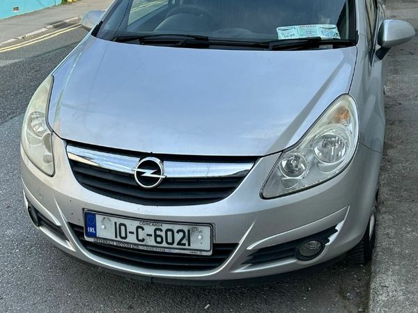 Opel Corsa Hatchback, Petrol, 2010, Silver