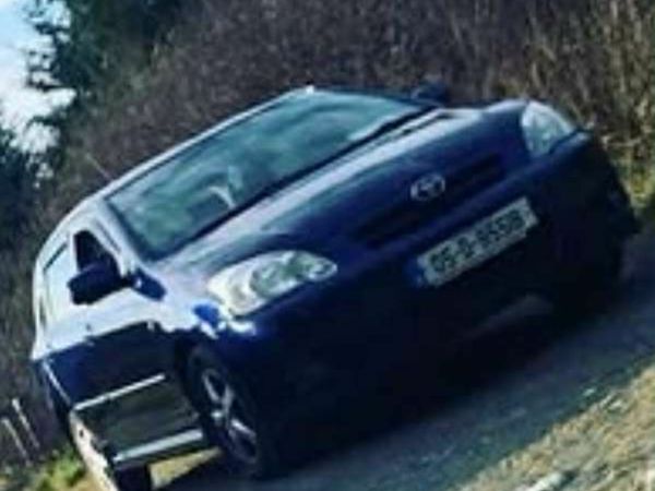 Toyota Corolla Hatchback, Petrol, 2005, Blue