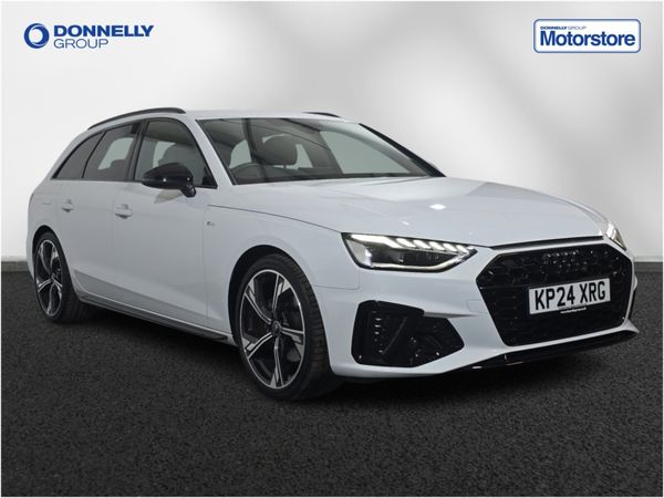 Audi A4 Estate, Petrol, 2024, White