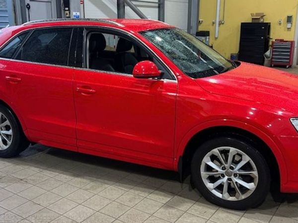 Audi Q3 SUV, Diesel, 2018, Red