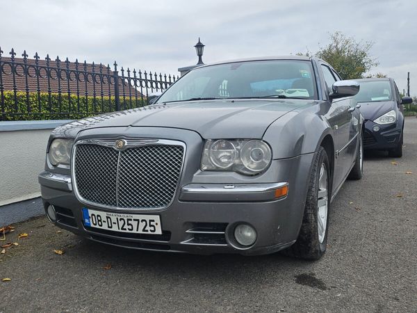 Chrysler 300C Saloon, Diesel, 2008, Grey