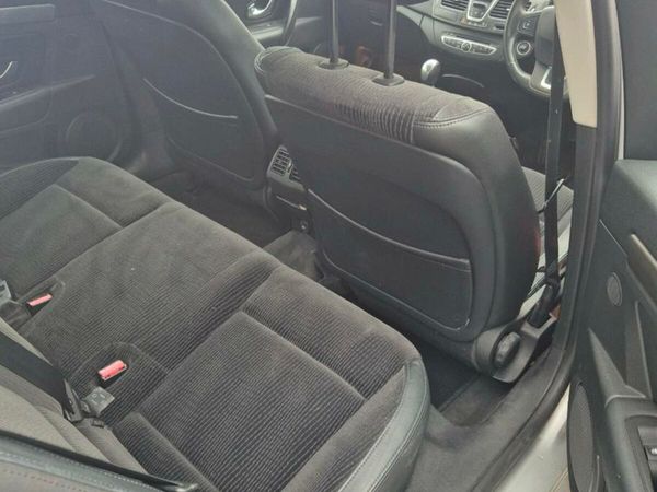 Renault Laguna Hatchback, Diesel, 2009, Silver
