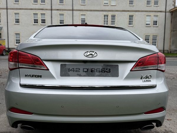 Hyundai i40 Saloon, Diesel, 2014, Silver