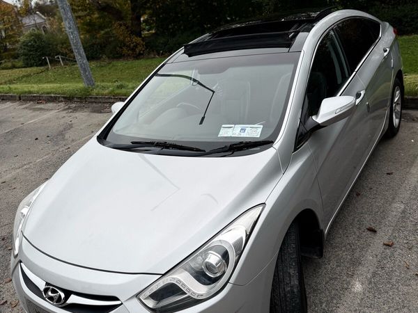 Hyundai i40 Saloon, Diesel, 2014, Silver