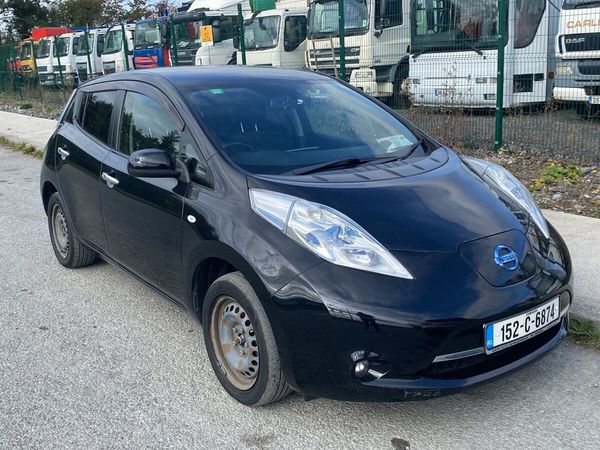 Nissan Leaf Hatchback, Electric, 2015, Black