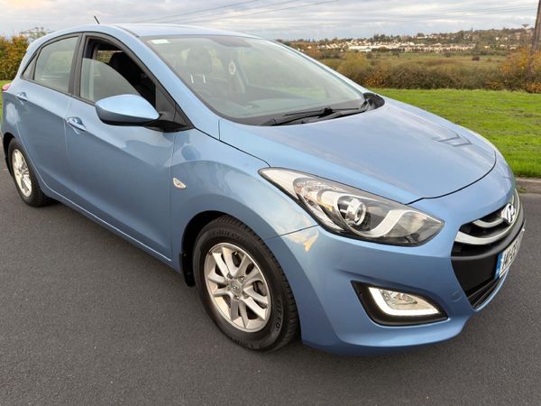 Hyundai i30 Hatchback, Petrol, 2014, Blue