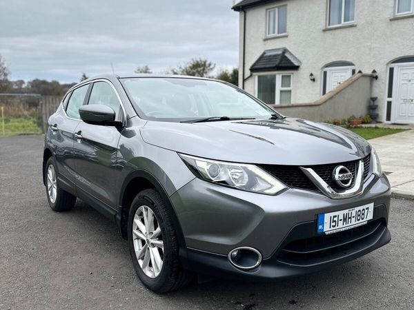 Nissan Qashqai Hatchback, Diesel, 2015, Grey