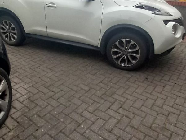 Nissan Juke SUV, Petrol, 2015, White