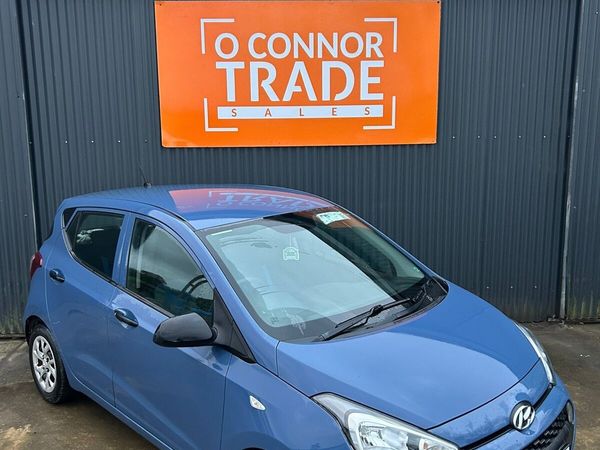 Hyundai i10 Hatchback, Petrol, 2018, Blue