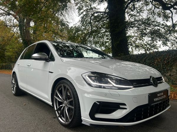 Volkswagen Golf Estate, Petrol, 2018, White