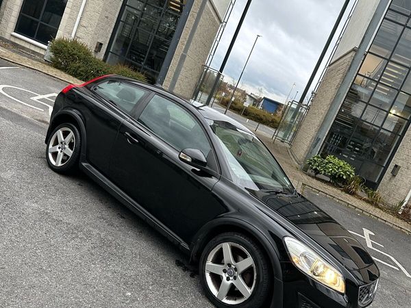 Volvo C30 Hatchback, Diesel, 2010, Black