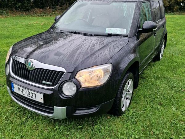 Skoda Yeti SUV, Diesel, 2011, Black