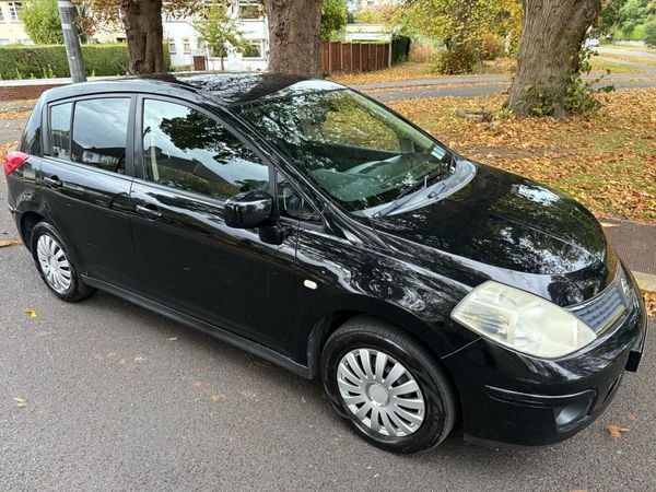 Nissan Tiida Hatchback, Petrol, 2008, Black