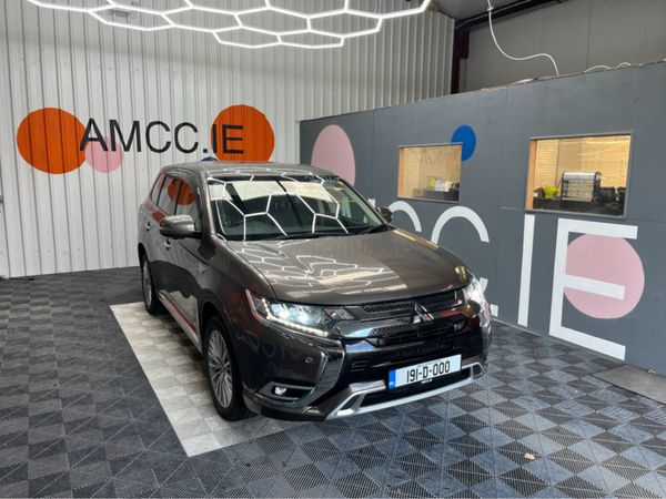 Mitsubishi Outlander SUV, Petrol Plug-in Hybrid, 2019, Brown