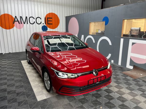 Volkswagen Golf Hatchback, Diesel, 2023, Red