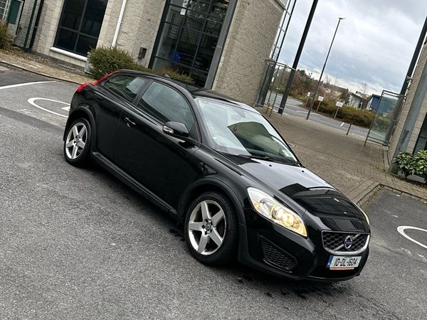 Volvo C30 Hatchback, Diesel, 2010, Black