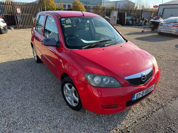 Mazda Mazda2 Hatchback, Petrol, 2007, Red