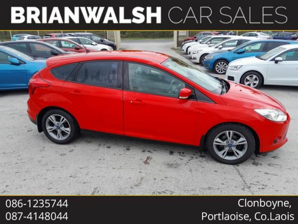 Ford Focus Hatchback, Diesel, 2015, Red