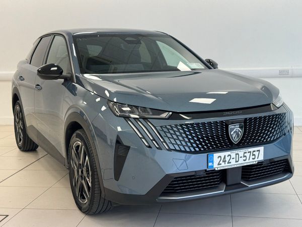 Peugeot 3008 MPV, Petrol Hybrid, 2024, Blue
