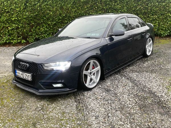 Audi A4 Saloon, Diesel, 2015, Blue