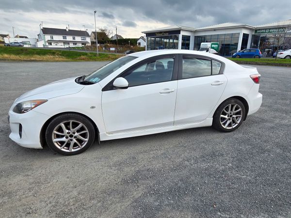 Mazda Mazda3 Saloon, Diesel, 2012, White