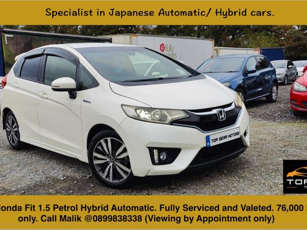 Honda Fit Hatchback, Petrol Hybrid, 2016, White