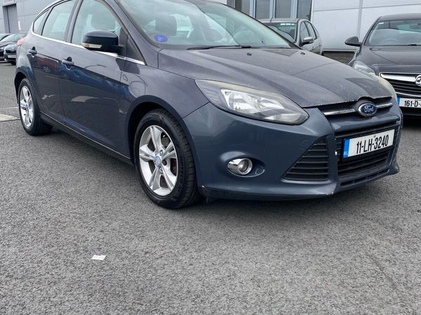 Ford Focus Hatchback, Diesel, 2011, Grey