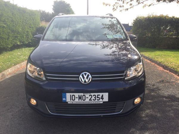 Volkswagen Touran MPV, Diesel, 2010, Blue