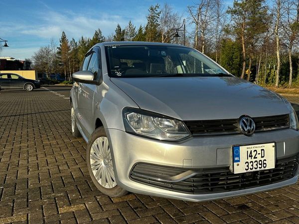 Volkswagen Polo Hatchback, Petrol, 2014, Silver