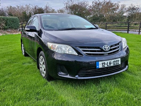 Toyota Corolla Saloon, Petrol, 2012, Black