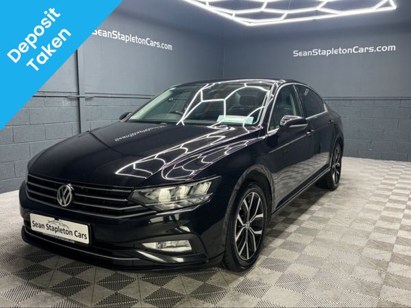 Volkswagen Passat Saloon, Diesel, 2019, Black