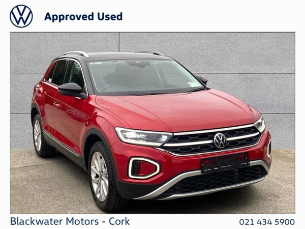 Volkswagen T-Roc Hatchback, Petrol, 2023, Red