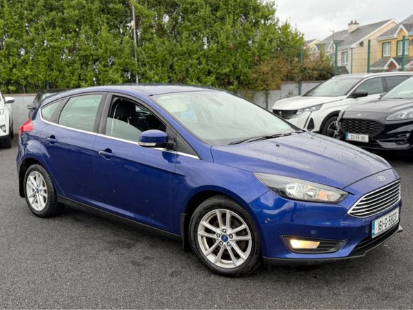 Ford Focus Hatchback, Diesel, 2016, Blue