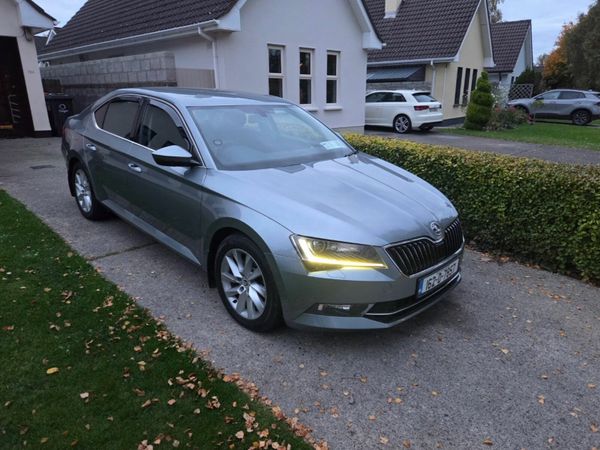 Skoda Superb Saloon, Diesel, 2016, Grey