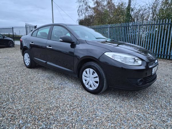 Renault Fluence Saloon, Diesel, 2013, Black