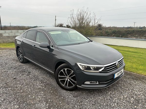 Volkswagen Passat Saloon, Diesel, 2017, Grey